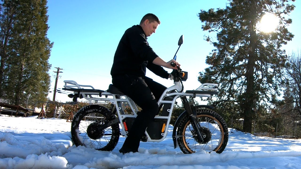 Electric Motorcycle in Winter 